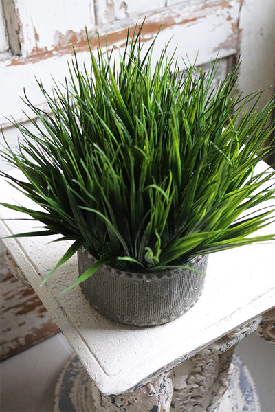 Issato, kompozycja ze sztucznych traw, wys.27cm 