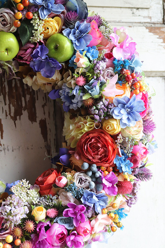 Ideal 3, dekoracyjny tęczowy wianek, śr.50cm