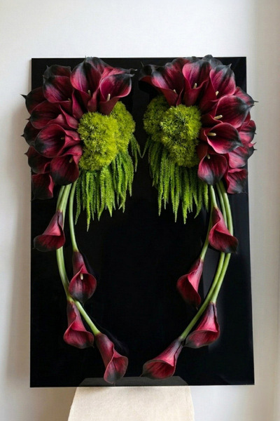 New Design Skrzydła Anioła Bordo Ombre, dekoracja nagrobna na czarnej podstawie