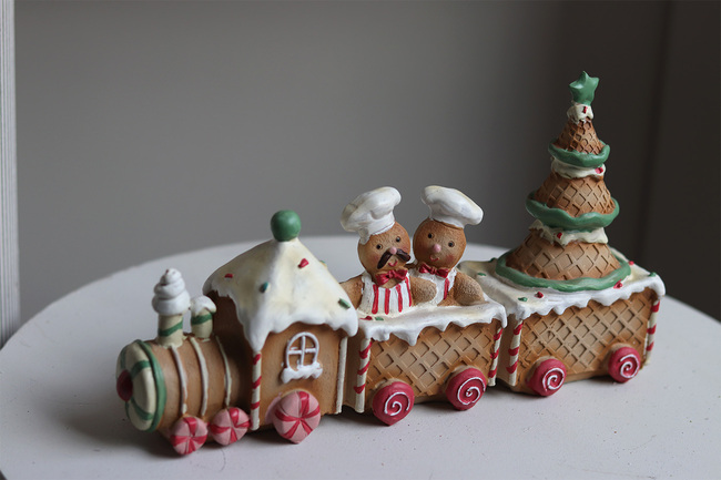 Ciuchcia Piernikowa, świąteczna figurka