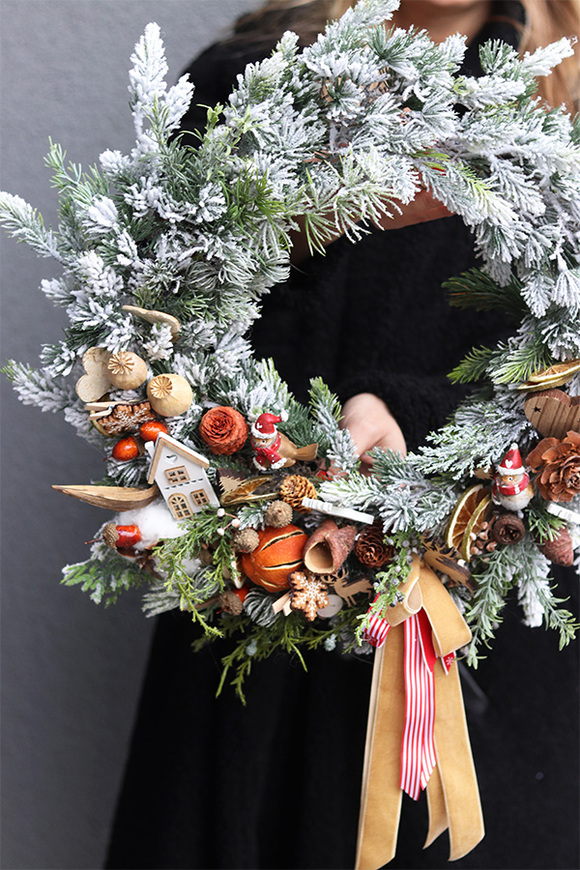 Święta u Teresy, świąteczny wianek na drzwi z ptaszkami