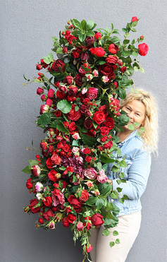 Polska Róża, bogata girlanda kwiatowa, dł.100cm