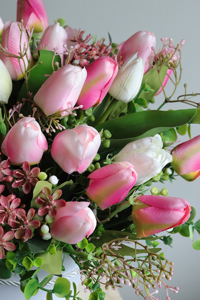Pink Spring, flowerbox z tulipanami