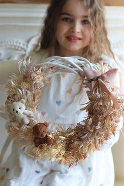 Misie Teddy, uroczy wianek z misiami, rozp.36cm