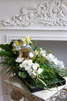 Telicja Dekoria Plate, efektowna kompozycja kwiatowa na tacy