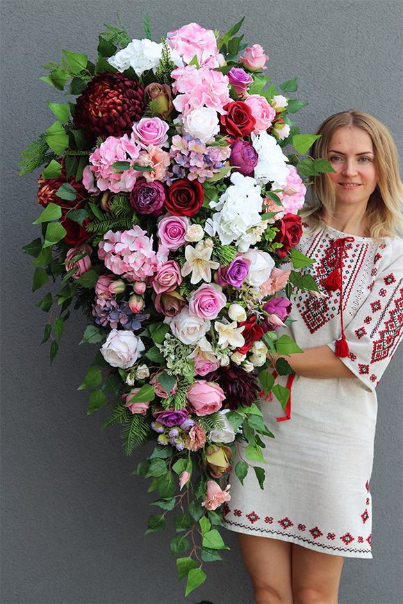 bardzo duża wiązanka nagrobna, Della Felinata