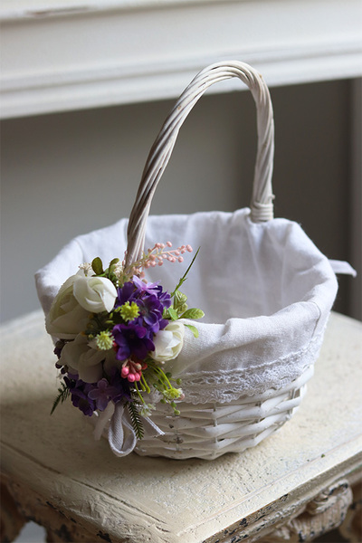 Wiosenny Czas, komplet dekoracji, koszyczek + kotylion + wianek