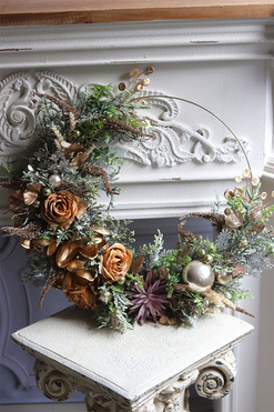 Subtelle Winter Glam 2, świąteczny wianek na obręczy, bez lampek, rozp.57cm 