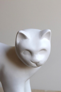 Pets Filemon, dekoracyjna figurka kot, biały, wys.32cm