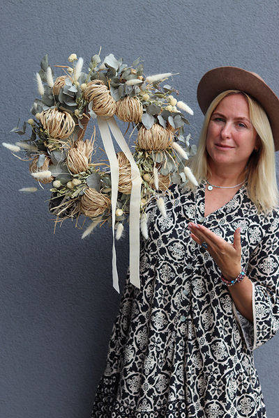 Hay Pumpkins, dekoracyjny wianek z suszem