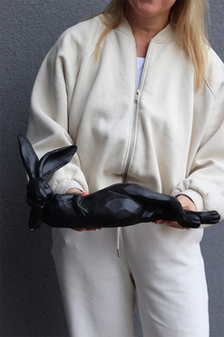 Wielkanocna Siesta, zajączek wielkanocny figurka, czarny, wym.21x40cm