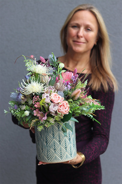 kompozycja kwiatowa Adelina, wys.43cm