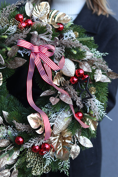 Złota Noc, klasyczny złoty bożonarodzeniowy wianek, śr.46cm