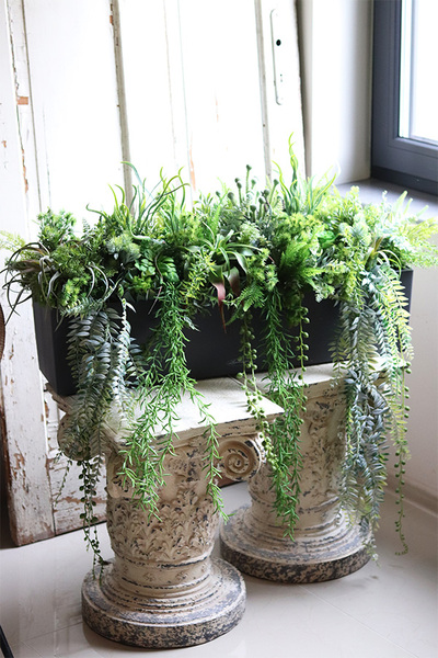 Balconera Zielona Mila, ekskluzywna zielona kompozycja w donicy