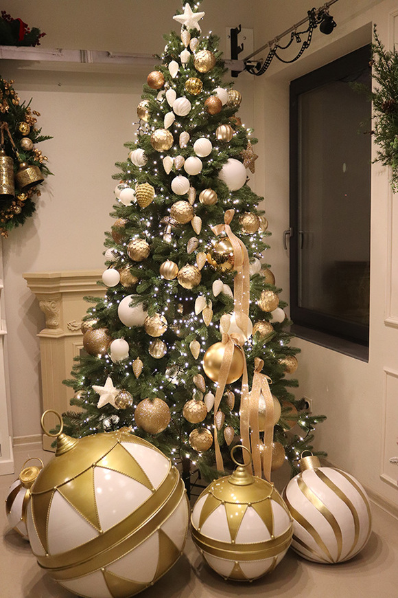 Golden Time, choinka sztuczna dekoracyjna na stojaku