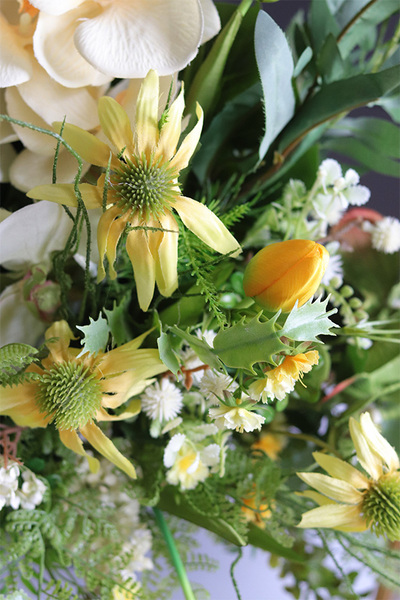 Yellow Sun, żółty bukiet nagrobny we wkładzie