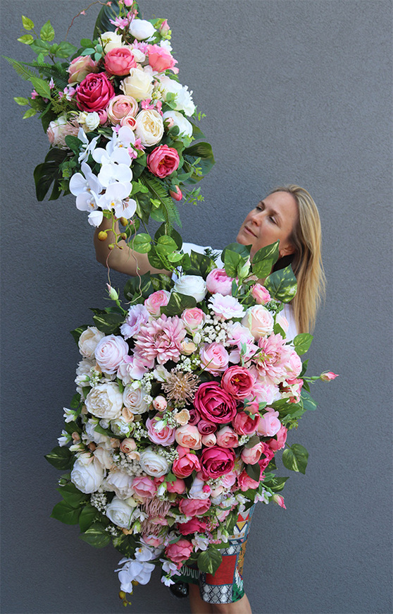 Lozanna Pink, bogata wiązanka nagrobna, dł.100cm 