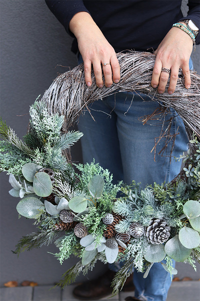 asymetryczny wianek zimowy, Idzie Zima, śr.57cm   