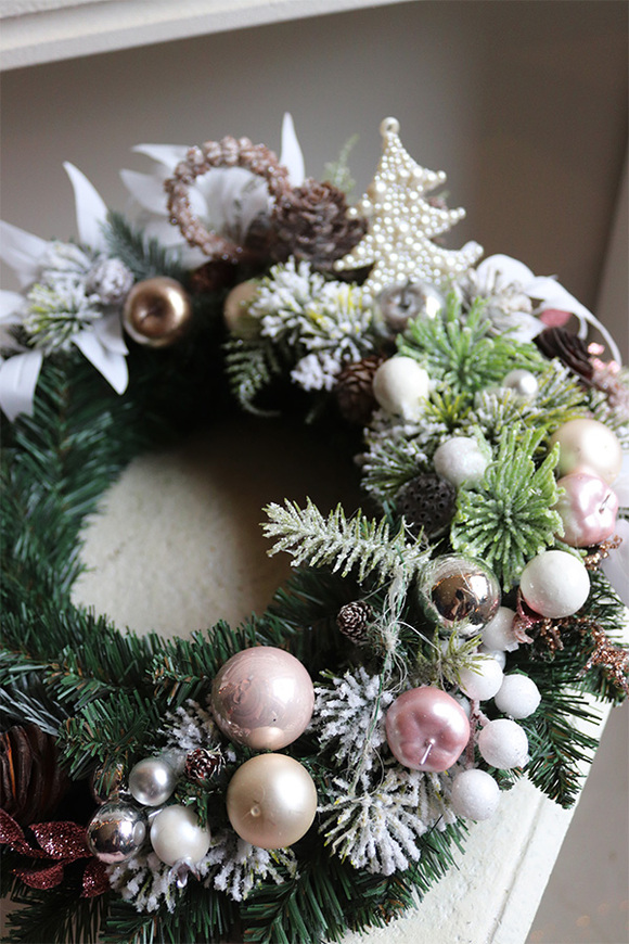 Biała Zima, wianek świąteczny / stroik