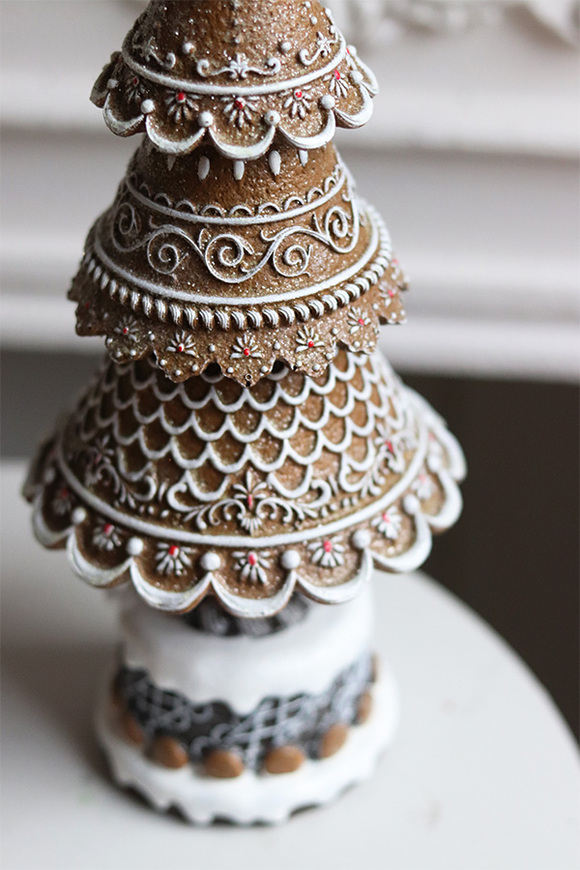 Gingerbread Kjell, świąteczna figurka choinka