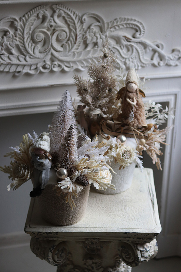 Comfort Christmas, świąteczna kompozycja w osłonce z futerkiem