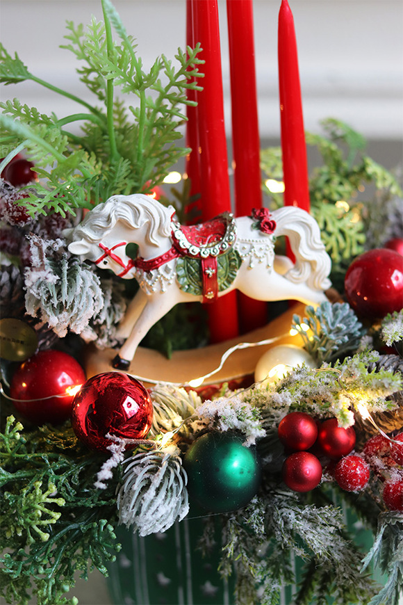 Magia Dzieciństwa, adwentowy stroik ze świecami	