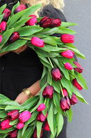 Witaj Wiosno Energy, wianek z tulipanów