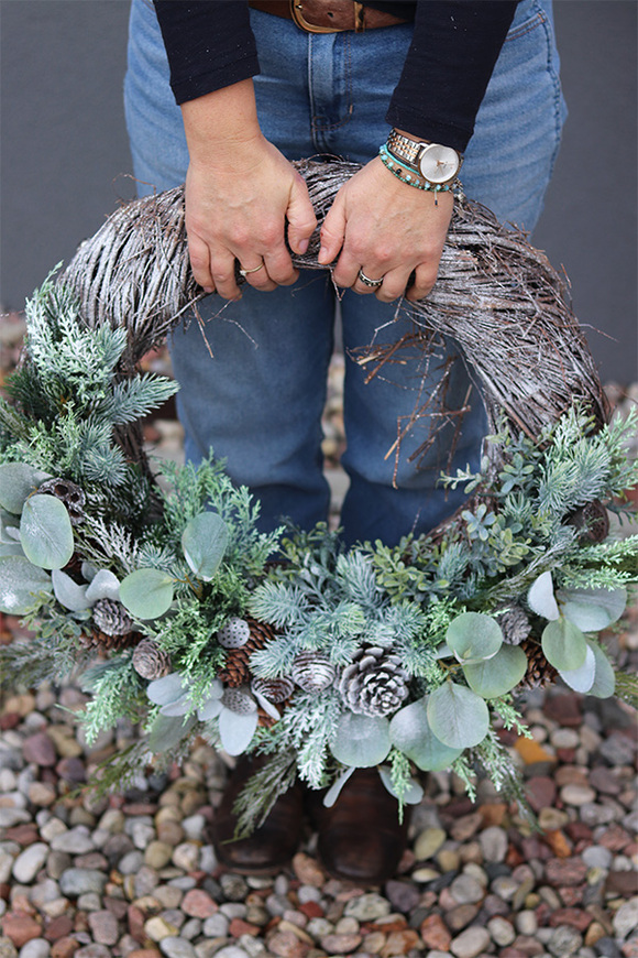 asymetryczny wianek zimowy, Idzie Zima, śr.57cm   