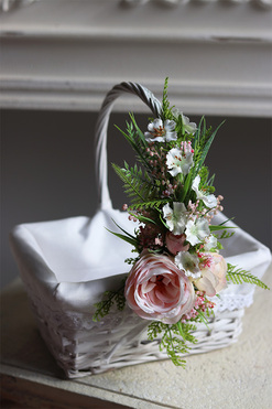 Trulla Meadow, uroczy koszyczek wielkanocny, wys.27cm