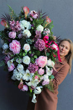 Delia, duża wiązanka nagrobna, dł.110cm 