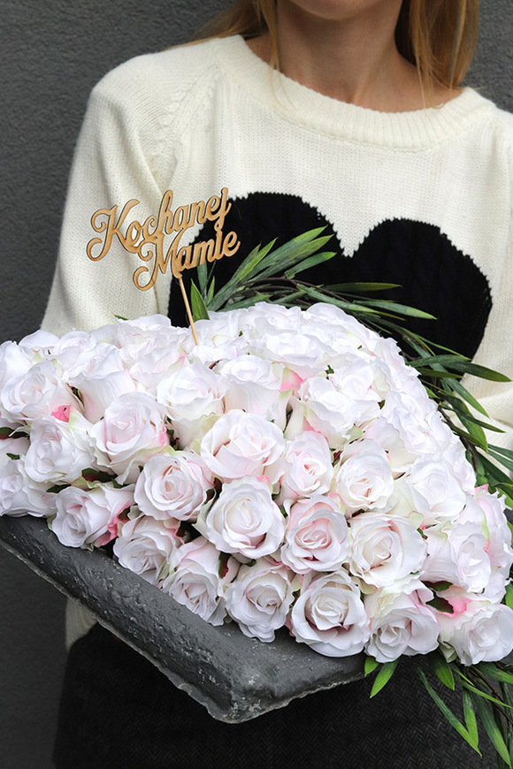 Volcan Księga Serca, dekoracja nagrobna serce