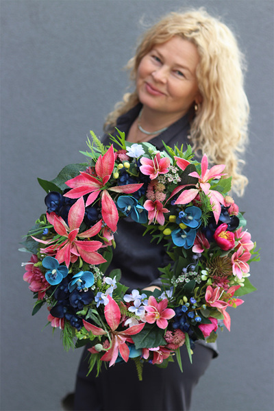 Helitre, wianek dekoracyjny na drzwi