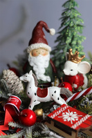 Gold Winter, świąteczny stroik z mikołajem i mysim królem