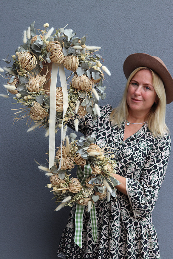 Hay Pumpkins, dekoracyjny wianek z suszem