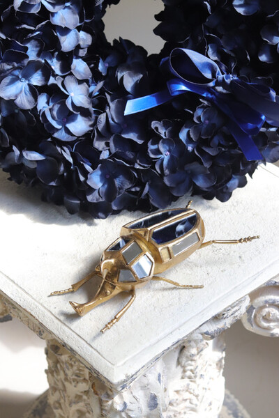 Beetle B, dekoracja ścienna chrząszcz