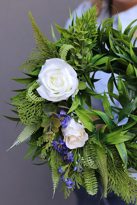 Agnesya, subtelny wianek na drzwi