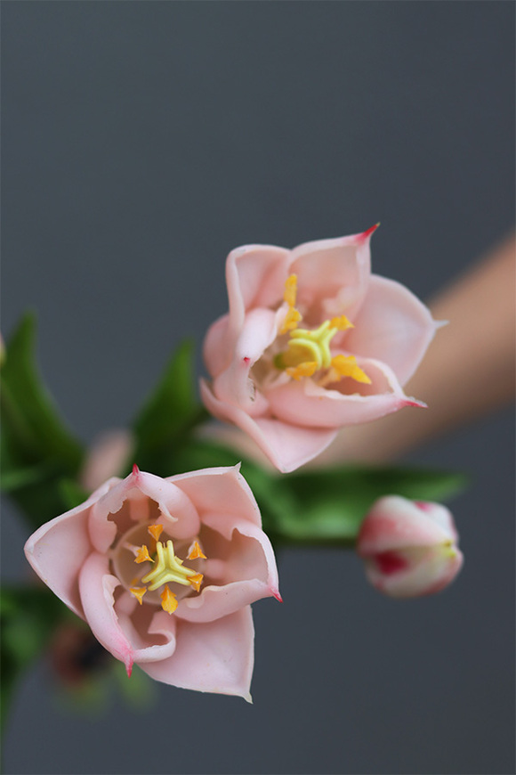 Marzo, bukiet tulipanów silikonowych