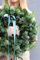 Winteriana Green, zimowy wianek iglasty
