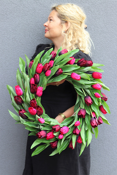 Witaj Wiosno Energy, wianek z tulipanów