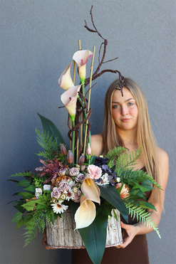 Bellasja Kalla, nowoczesna kompozycja nagrobna w skrzynce, wym.93x70cm