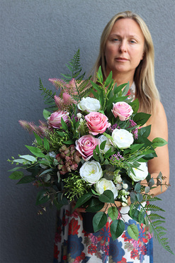 Kerisa, bukiet nagrobny we wkładzie, dł.64cm 