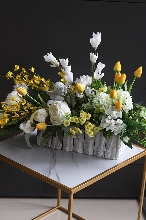 Telina Spring, wiosenna kompozycja nagrobna