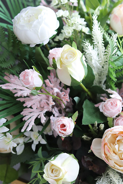 Beatrice, jasna wiązanka nagrobna