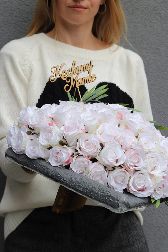 Volcan Księga Serca, dekoracja nagrobna serce