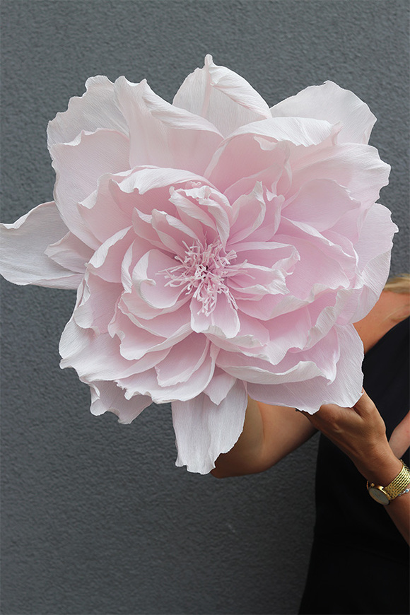 Paper Flower R, ręcznie robiony kwiat papierowy