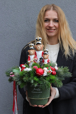 OD RĘKI Misie Jardin, stroik świąteczny z figurkami, wym.40x36cm