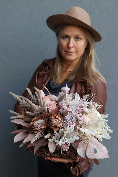 Mortario Deluxe, jesienny kosz z kwiatami