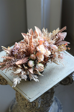 Mortario Austria, kompozycja nagrobna w metalowym naczyniu, wym.29x44cm