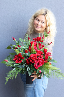 Red Ferry, bukiet nagrobny we wkładzie, dł.52cm