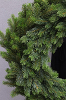 Zielona Igła, ogromny zielony wianek świąteczny